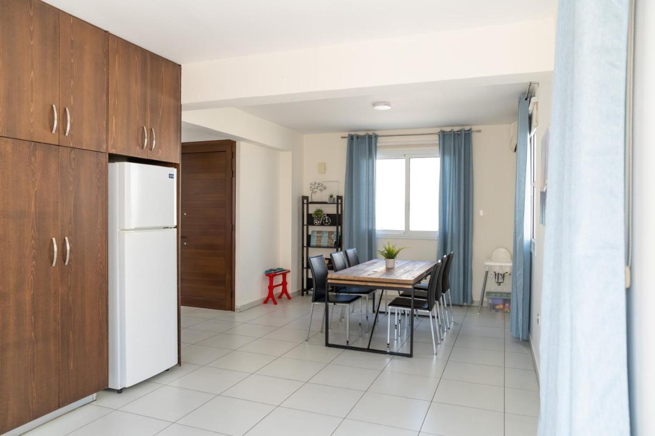 Dafni Villa Ekaterina 3 Bdrm プロタラス エクステリア 写真