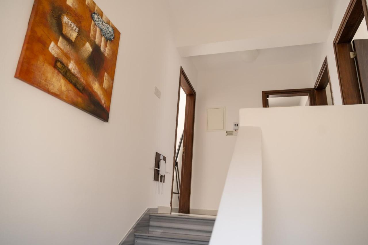 Dafni Villa Ekaterina 3 Bdrm プロタラス エクステリア 写真