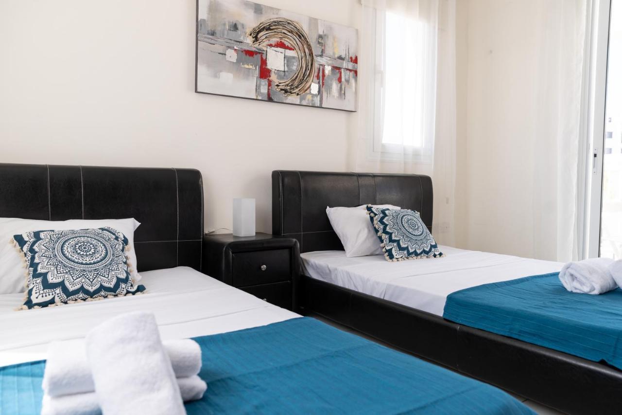 Dafni Villa Ekaterina 3 Bdrm プロタラス エクステリア 写真