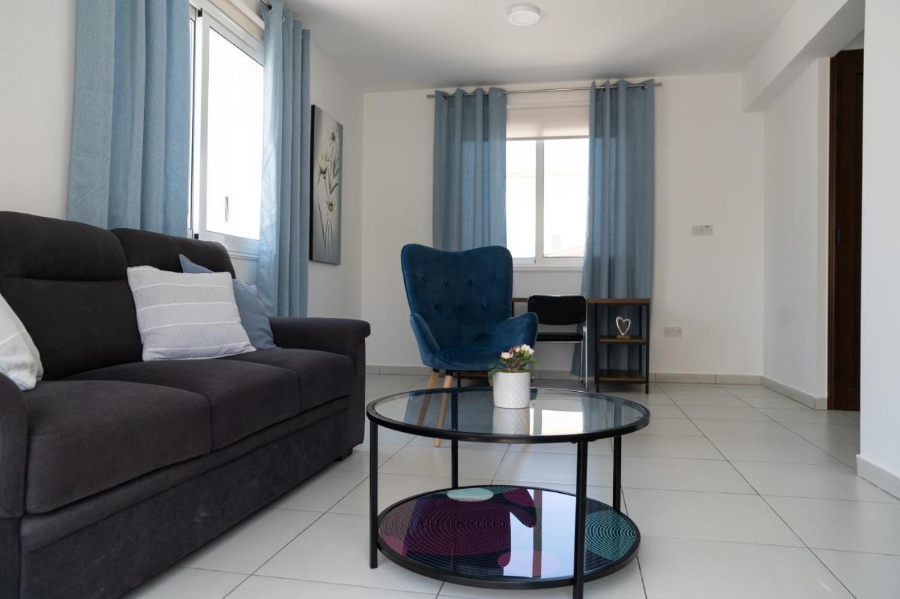 Dafni Villa Ekaterina 3 Bdrm プロタラス エクステリア 写真