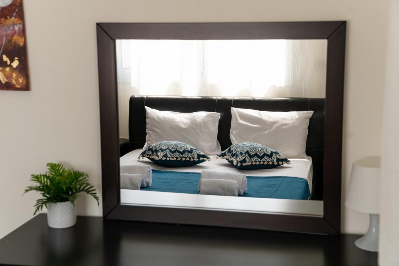 Dafni Villa Ekaterina 3 Bdrm プロタラス エクステリア 写真